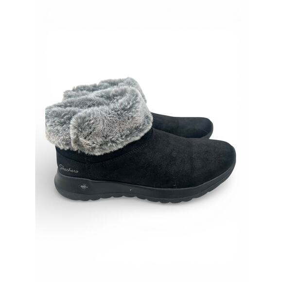 SKECHERS Woman's Nubuck Fur Lined Booties 7 Comfortable and Toasty Warm! - Picture 4 of 8
